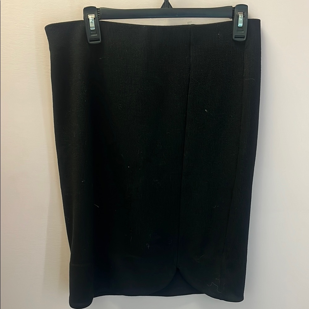 Elegant Black Skirt